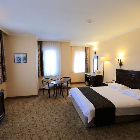 Montania Town Hotel Mudanya Bursa Bagian luar foto